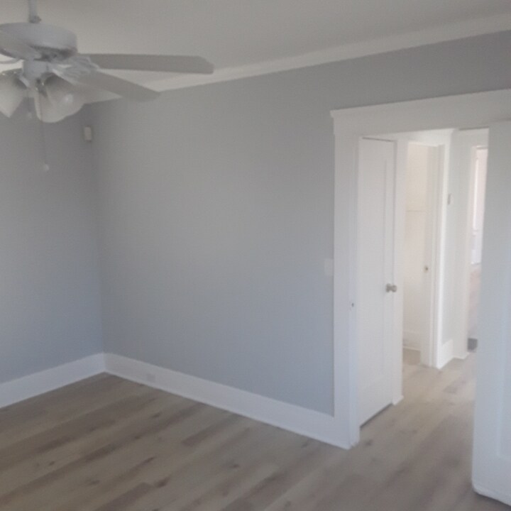 Building Photo - 5345 Trask St