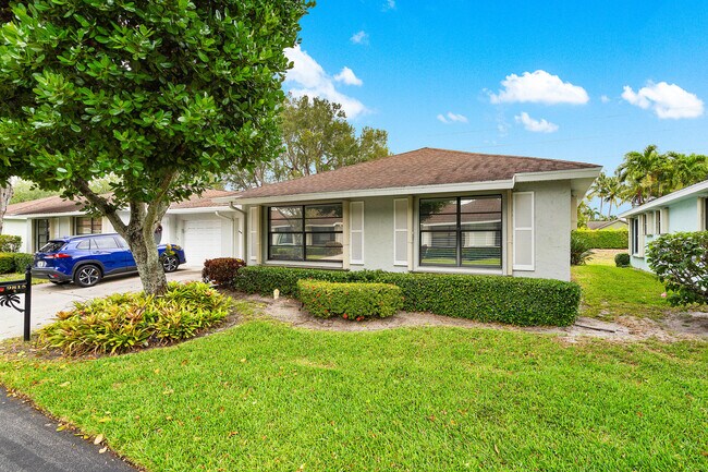 Primary Photo - 9815 Pecan Tree Dr