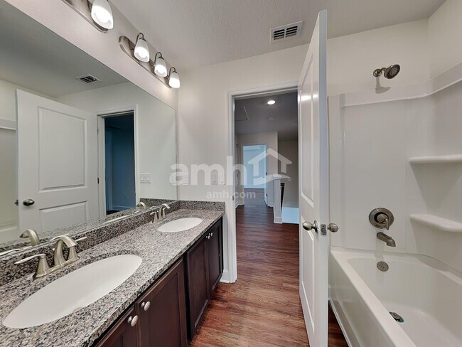 Building Photo - 1308 Bryce's Ct