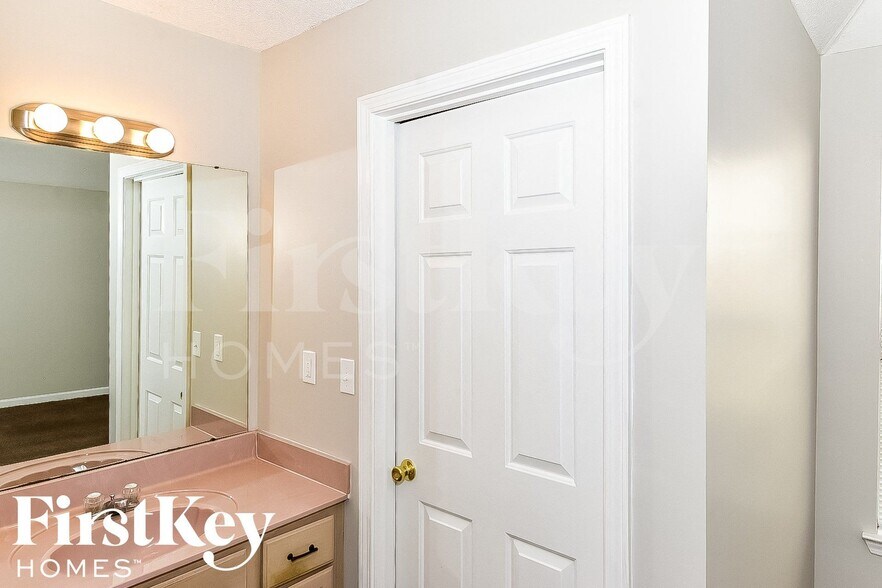 Building Photo - 7567 Spring Morning Ct