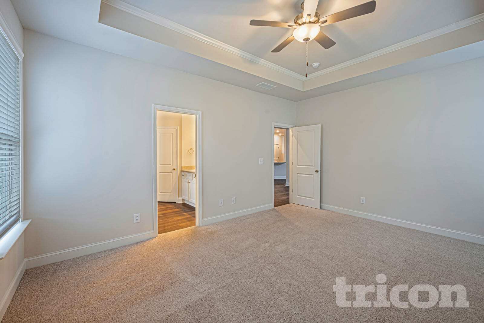 Building Photo - 406 Curlin Ct