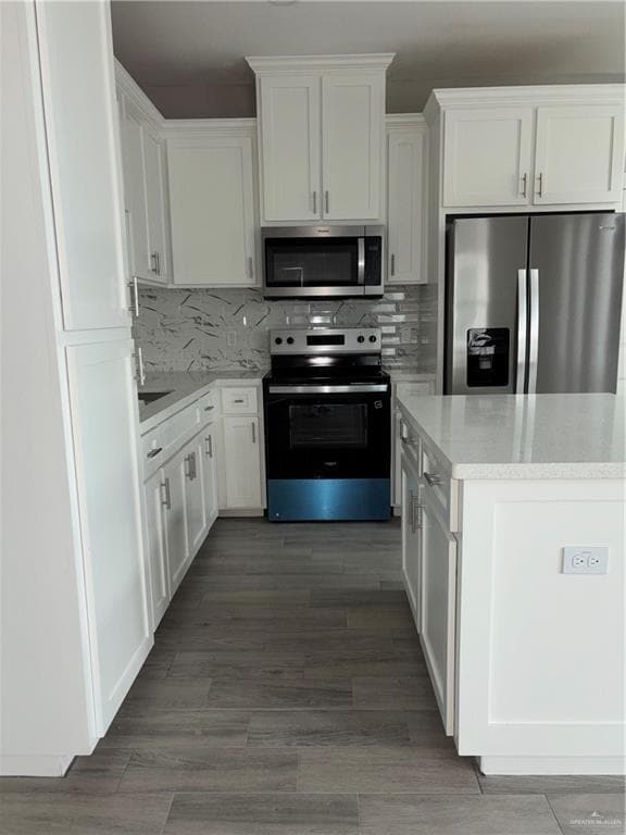 Building Photo - 17 Stark Rd