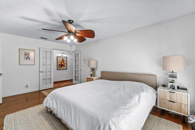 Building Photo - 2598 NW 27th St