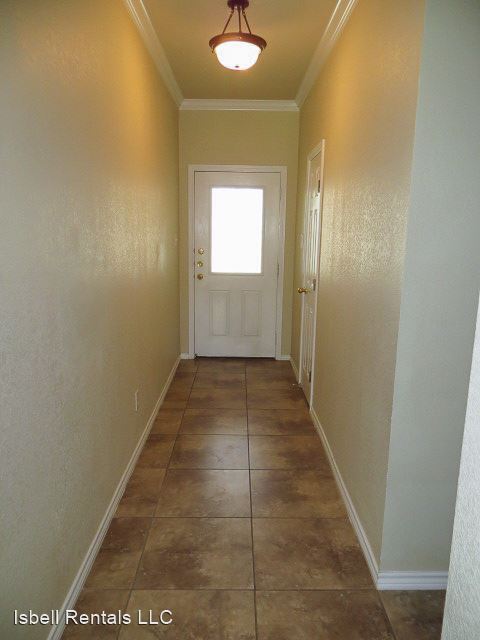 Building Photo - 4 br, 2 bath House - 604 Atlas Ave