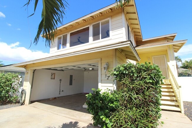 Building Photo - Island Living in Peaceful Piilani Village ...