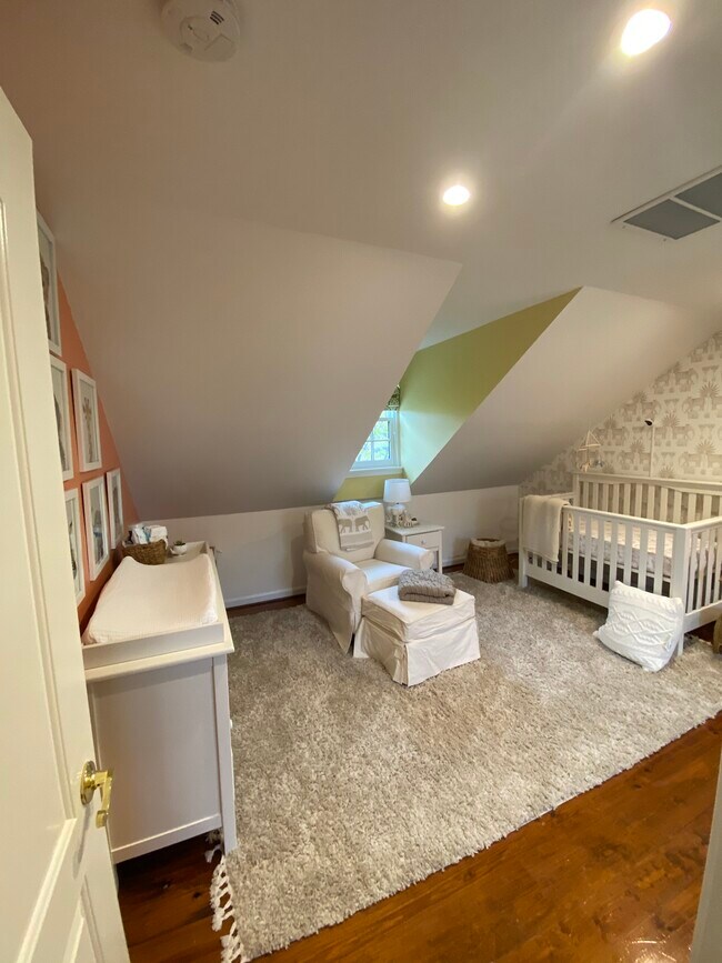 Second Room/Nursey - 145 W Hill St