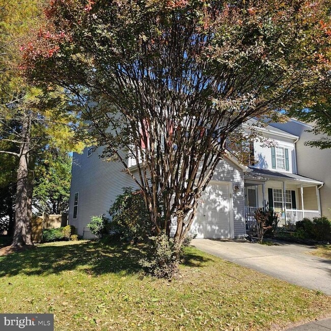 Building Photo - 13120 Misty Glen Ln