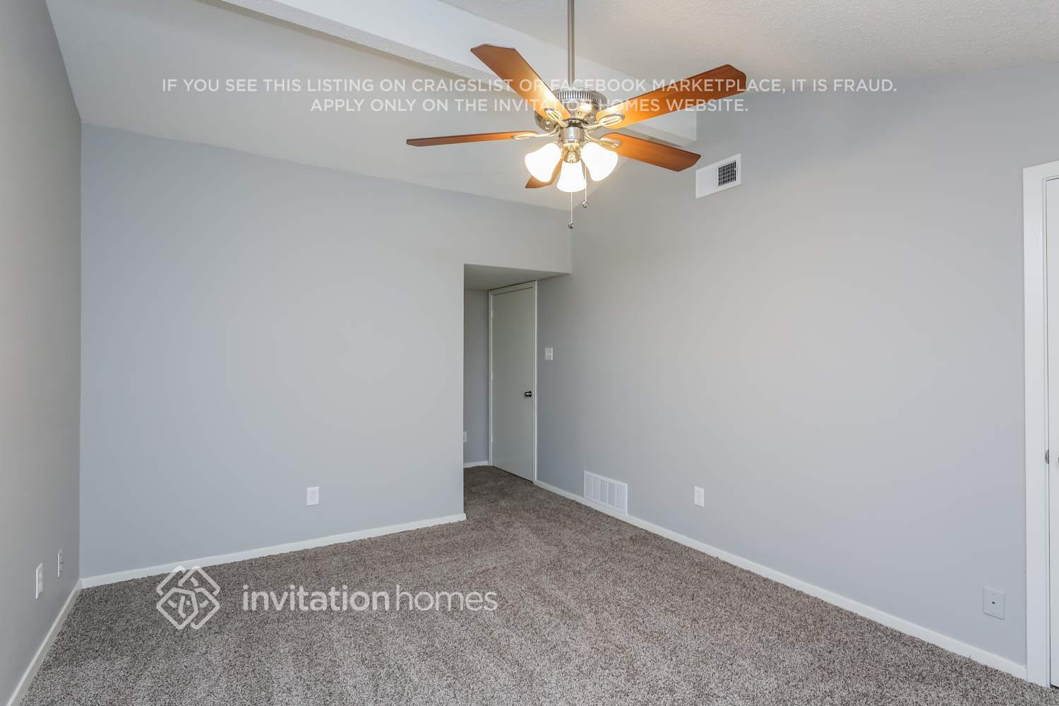 Building Photo - 627 Plainview Dr