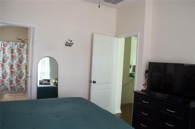 Building Photo - 6448 S Goldenrod Rd