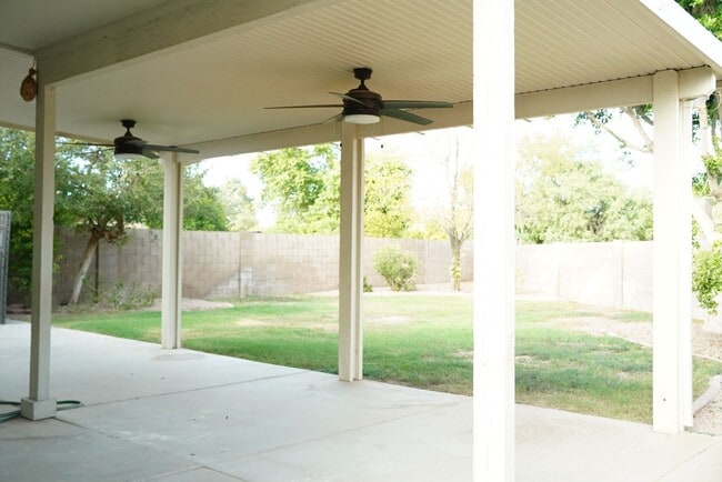 Building Photo - 1231 N Firehouse Ct