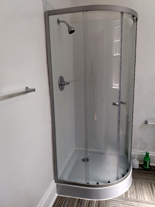 Building Photo - 1632 Virginia St E