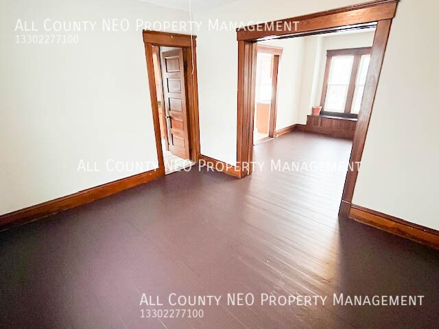 Building Photo - 9423 Denison Ave