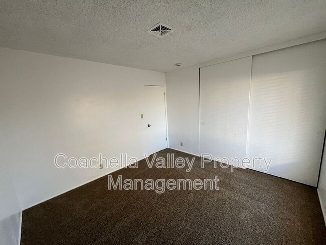 Building Photo - 1545 Inca Cir