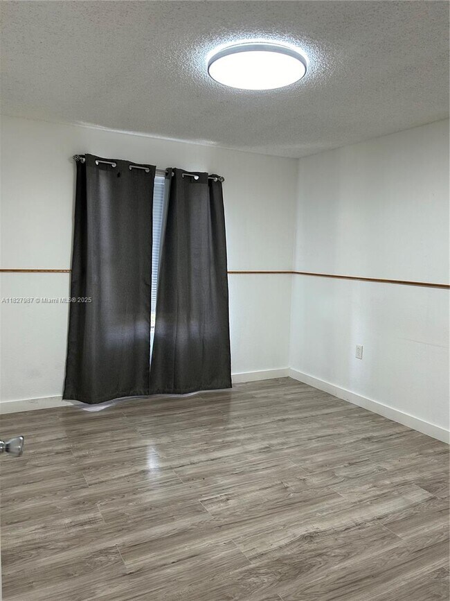 Building Photo - 15551 SW 104th Terrace
