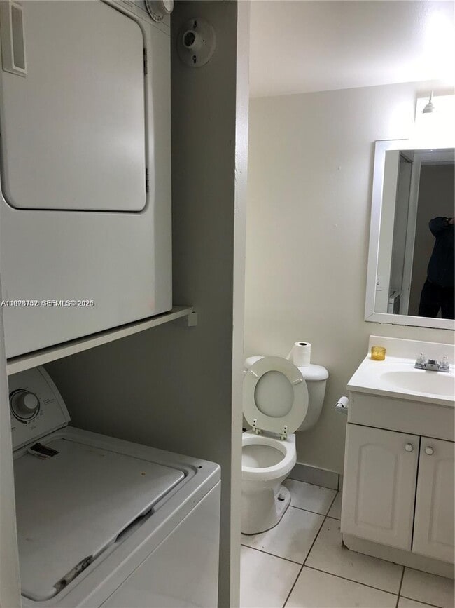 Building Photo - 260 NW 107th Ave