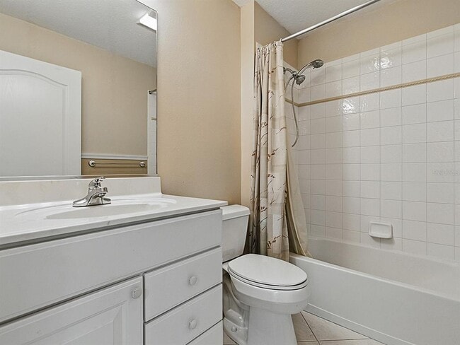 Building Photo - 17037 SE 76th Creekside Cir