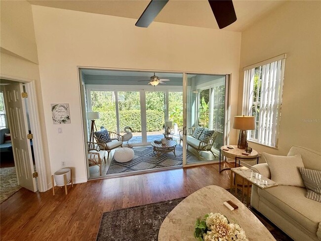 Building Photo - 7628 Whitebridge Glen