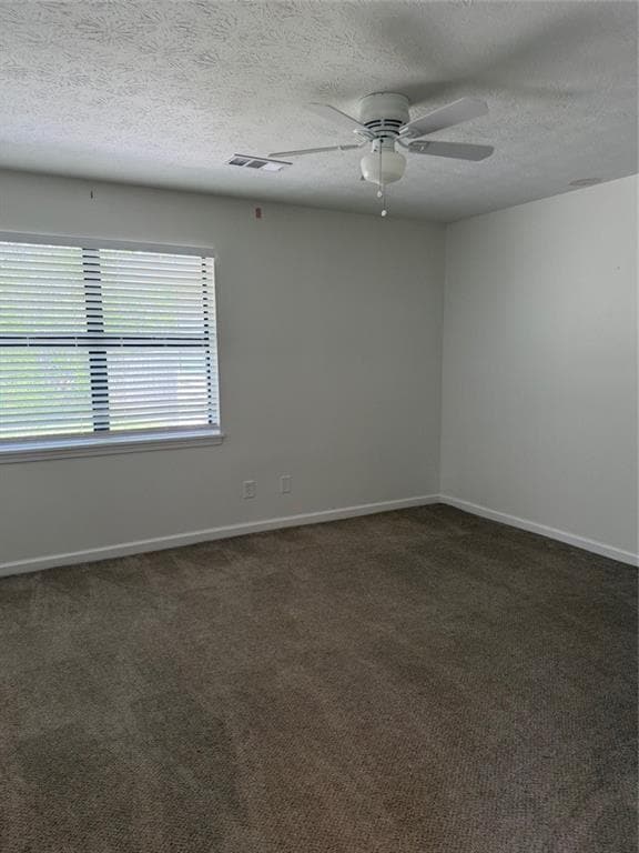 Building Photo - 504 Plymouth Ln