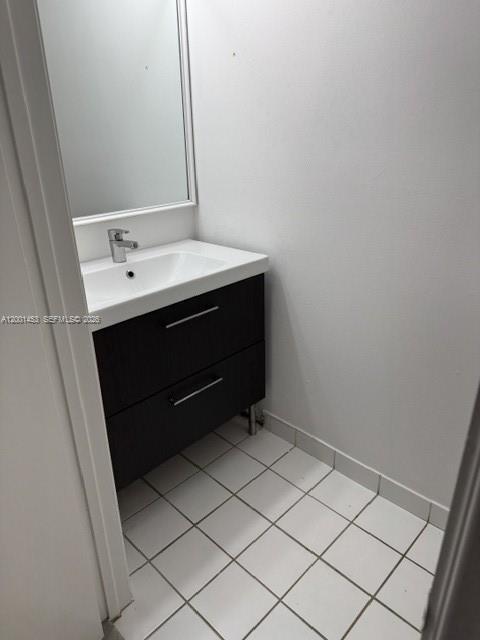 Building Photo - 721 Talavera Rd