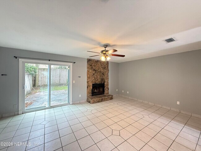 Building Photo - 6024 Duclay Rd