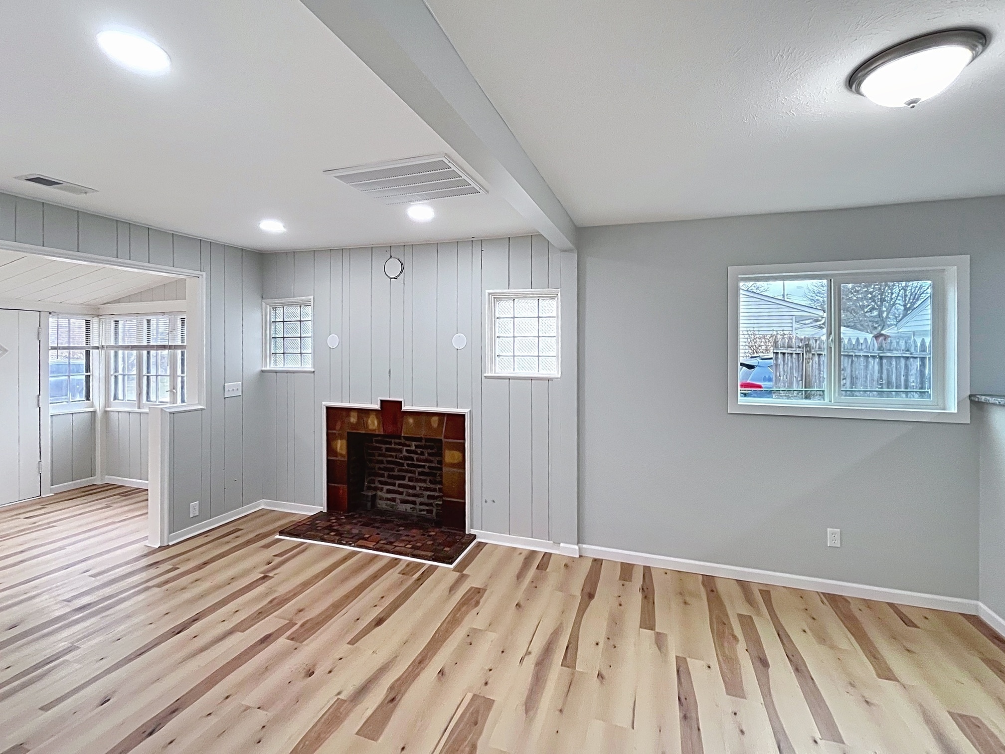 Building Photo - 38599 Plains Ct