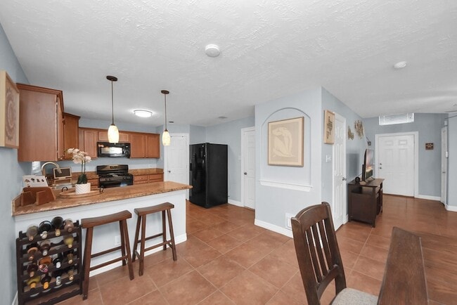 Building Photo - 201 S Native Ln