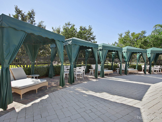 Building Photo - 11461 SW Waldorf Ct