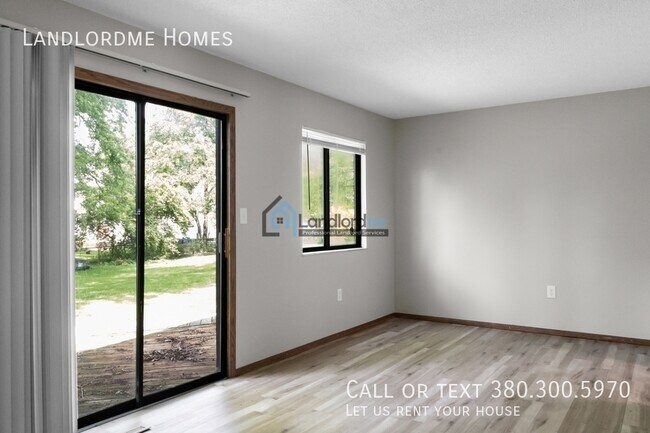 Building Photo - 133 Helmbright Dr