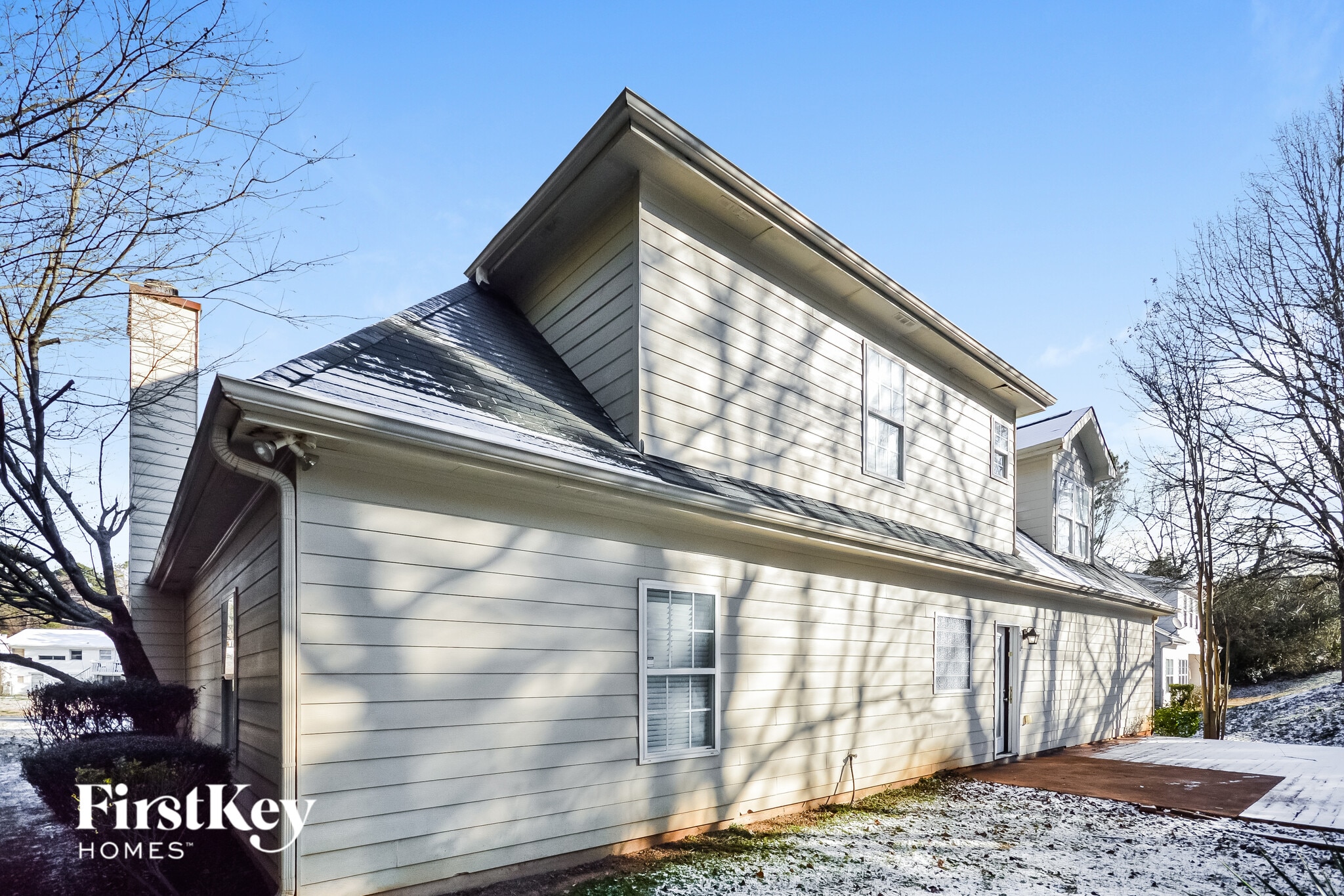 Building Photo - 4611 River Rd