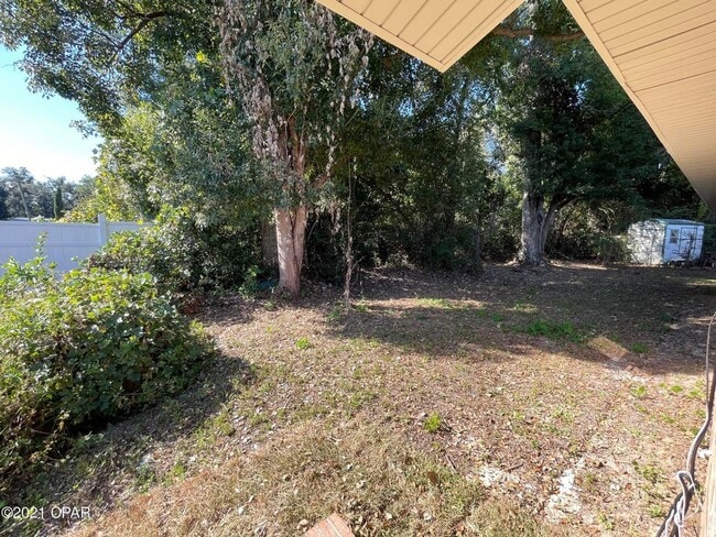 Building Photo - Spacious 3/1 Brick Home in a Low-Traffic cul-de-sac on the West end of Marianna