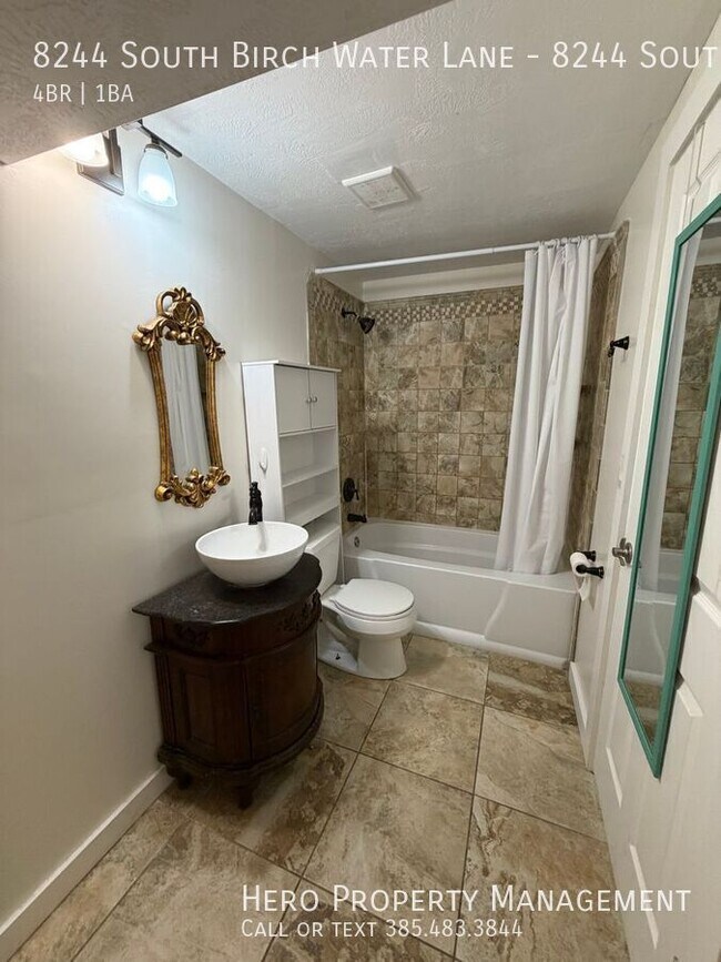 Building Photo - 8244 Birch Water Ln