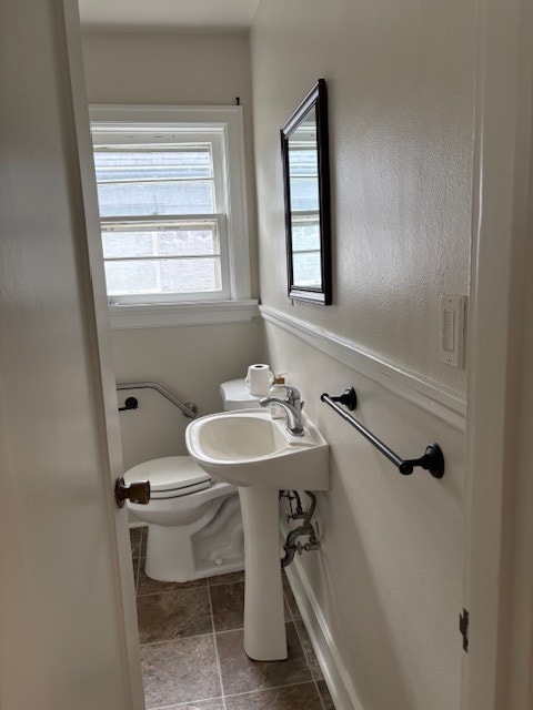 Building Photo - 4697 Clark Ave NE