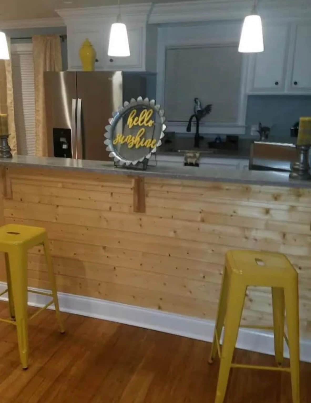 Building Photo - 1142 Victoria Rd