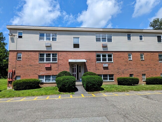 Building Photo - 75 Belair Dr