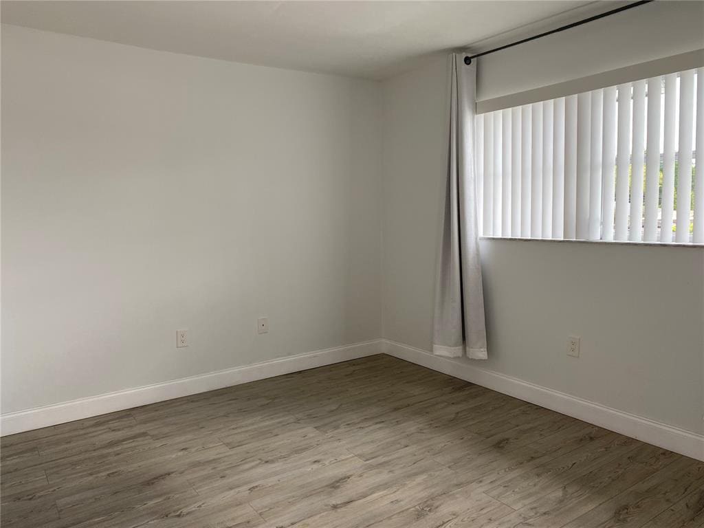Building Photo - 6503 Winfield Blvd