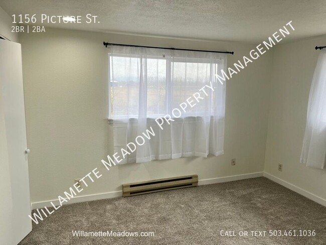 Building Photo - Stylish & Modern 2BR Townhouse on a Privat...