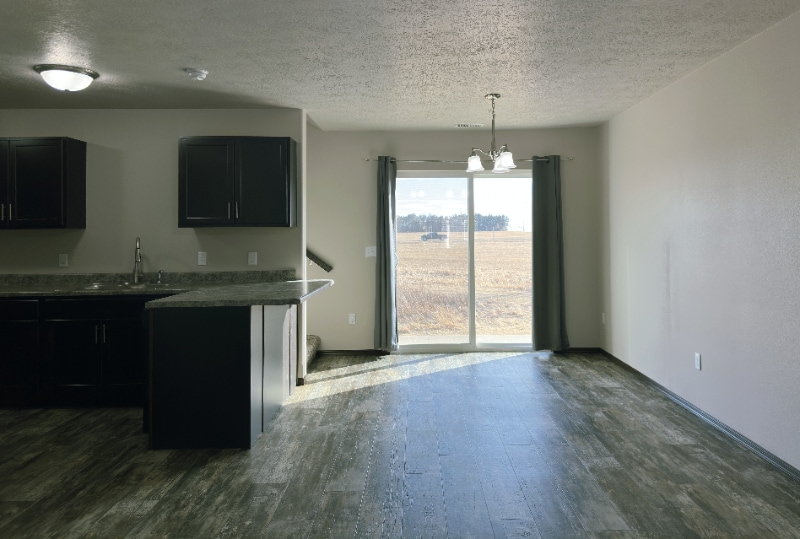 Building Photo - 293 Tiger Way Ct