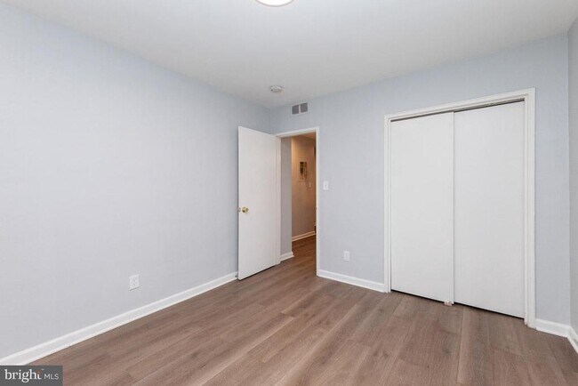 Building Photo - 2100 Channing St NE