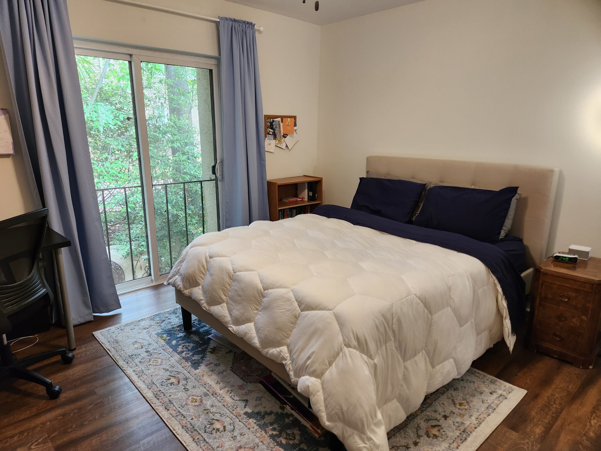 Master bedroom - 1333 S Ponce de Leon Ave NE