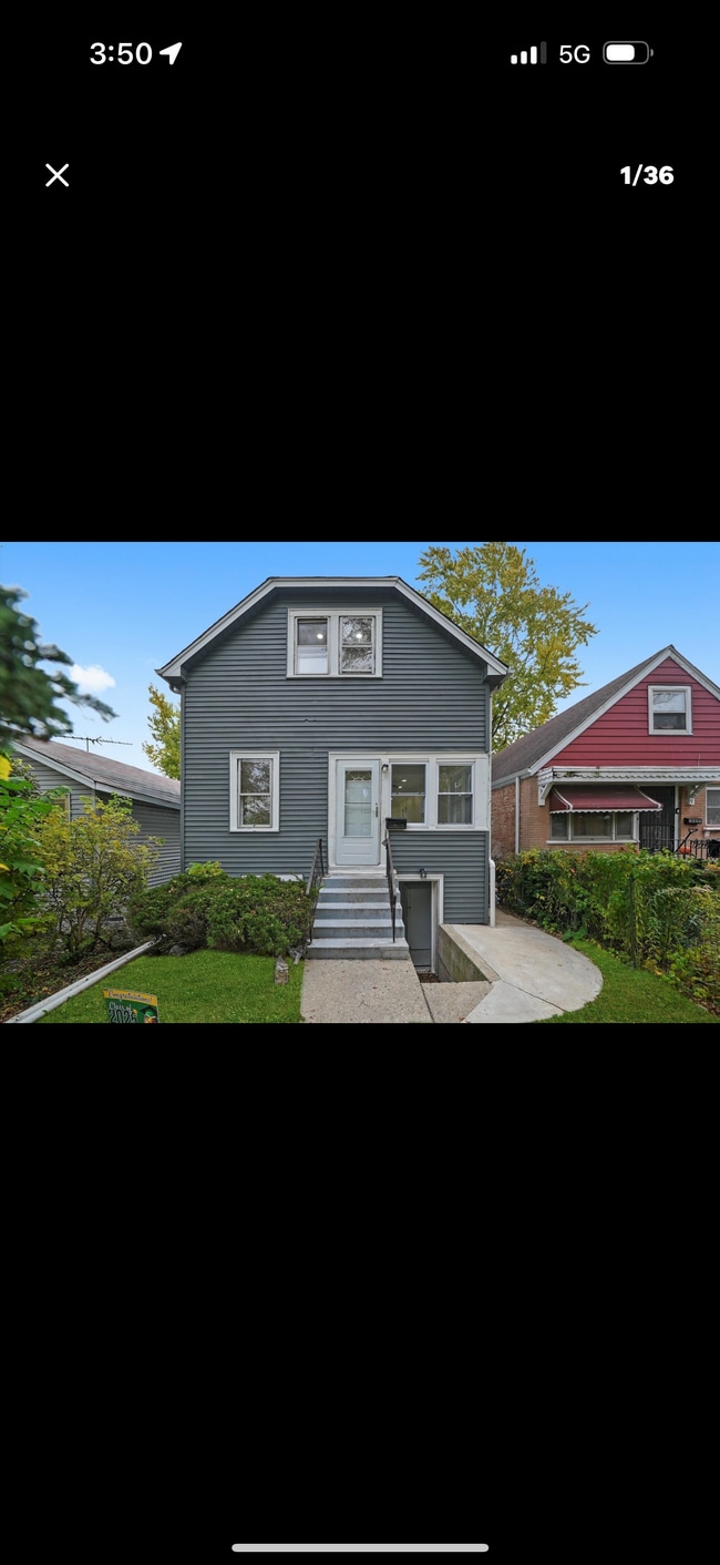 Building Photo - 2011 Grey Ave