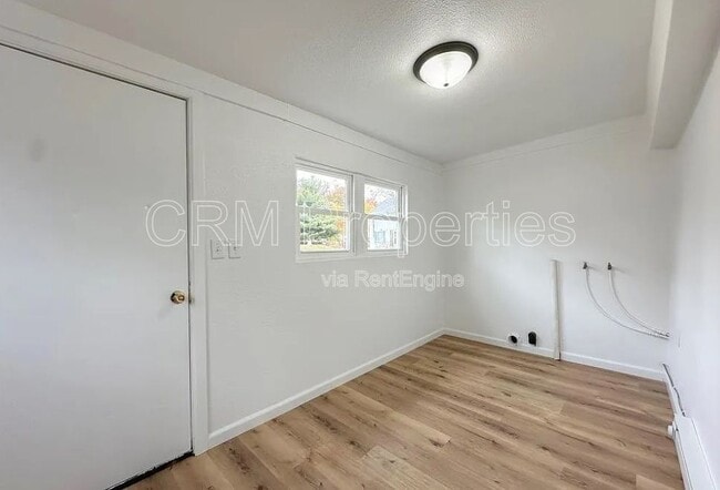 Building Photo - 1824 N Jay St