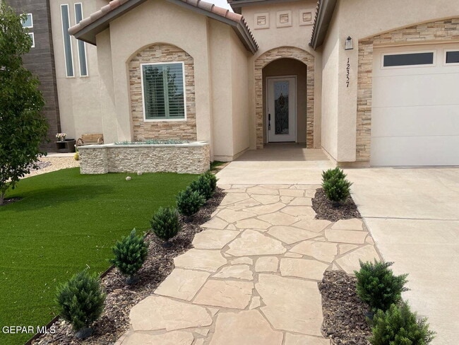 Building Photo - 12357 Desert Dove Ave