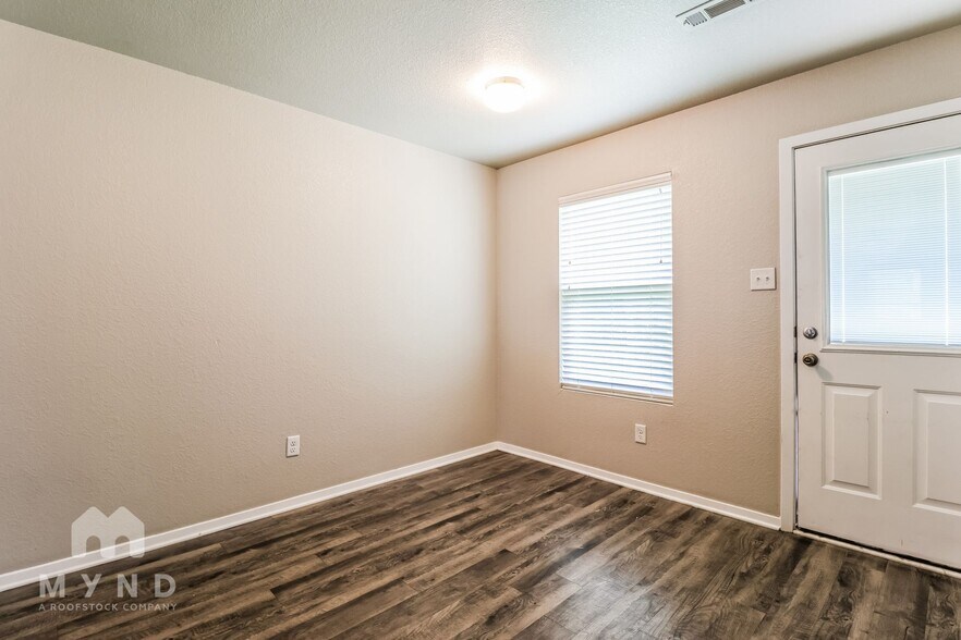 Building Photo - 6049 Orange Valley Cove
