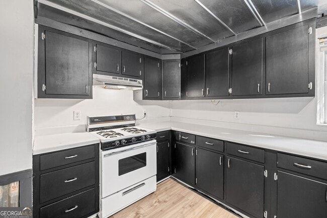 Building Photo - 4041 Fincher Dr