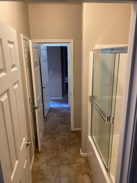 Building Photo - 3710 W Lydia Ln