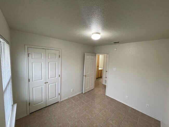 Building Photo - 201 Dale Earnhardt Dr