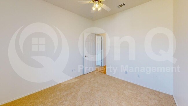 Building Photo - 6717 Smallwood Dr