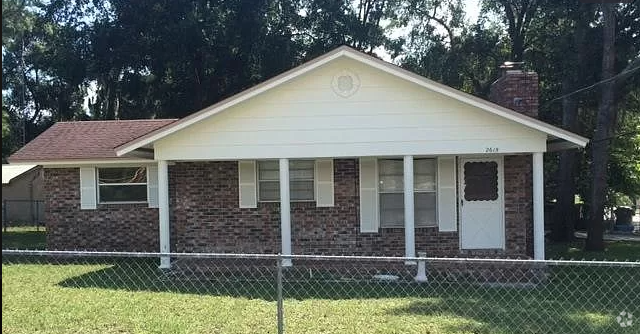Building Photo - 2615 Lane St