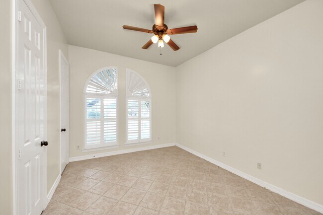 Building Photo - 13614 Ashley Run