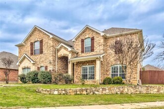 Building Photo - 7709 Hinkley Oak Dr